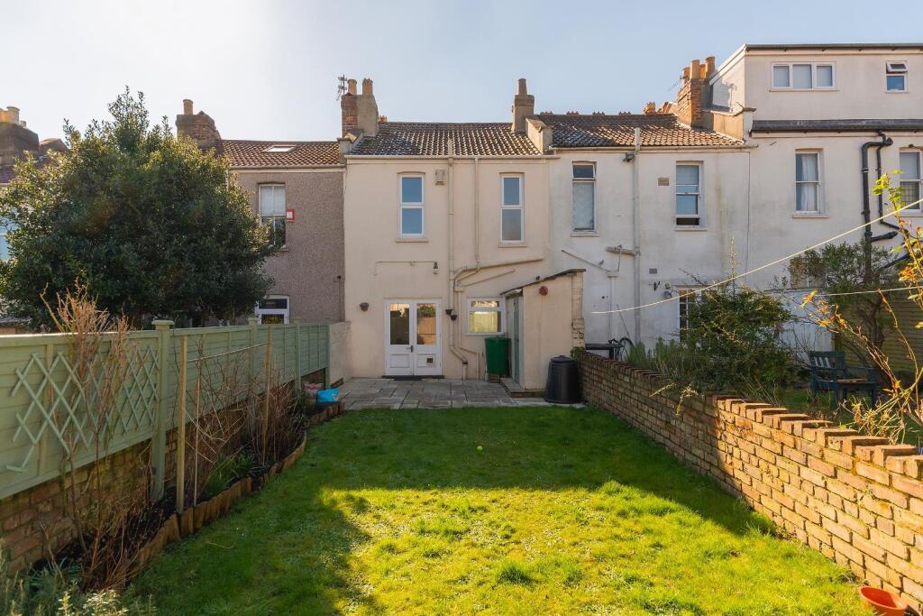 1T6RHD - External D.jpg