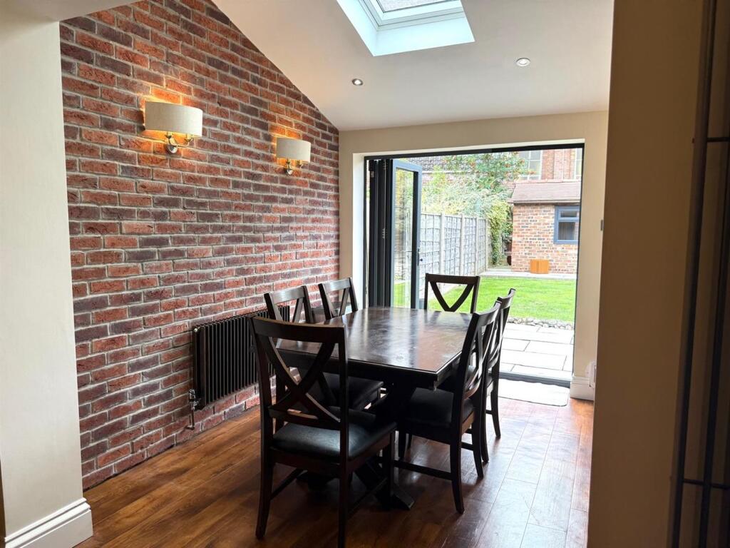 PHOTO-2025-08-21-20-23-41 (10).jpg