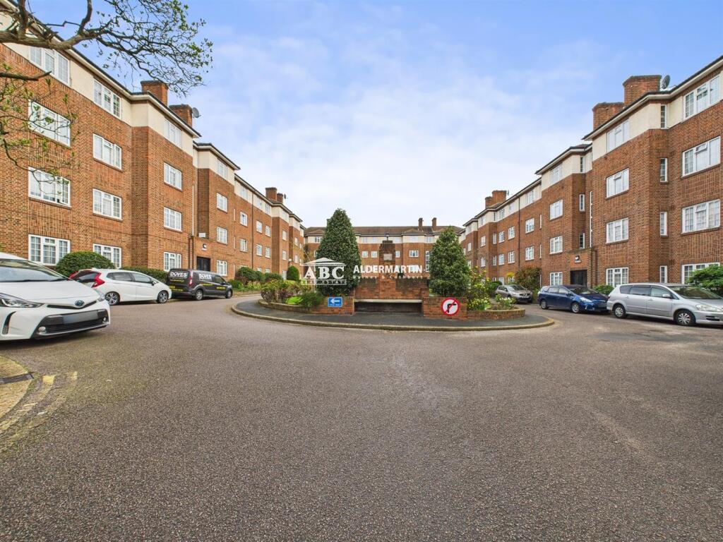 Brent Street, London