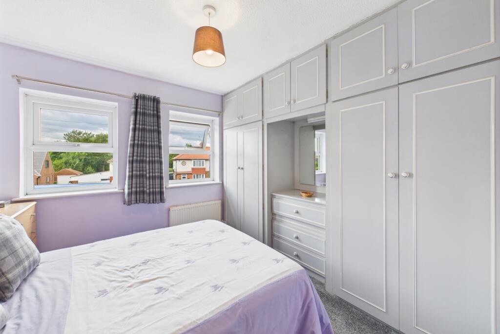 CAM03162G0-PR0305-STILL008