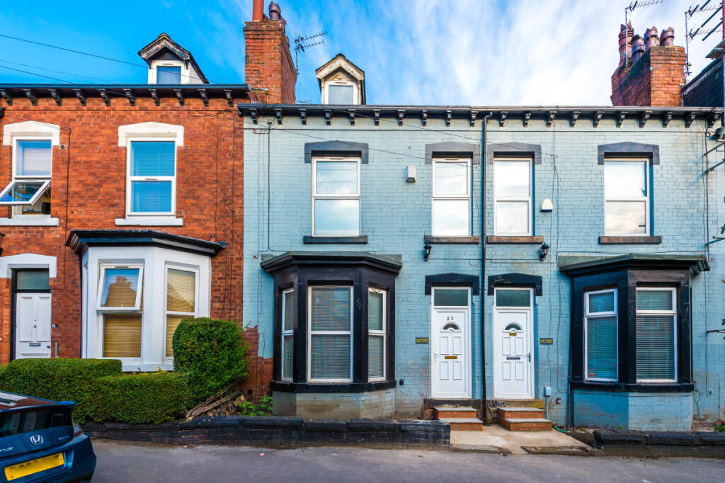 23 Norwood Terrace, External