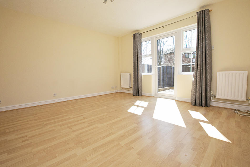 Lounge dinning room