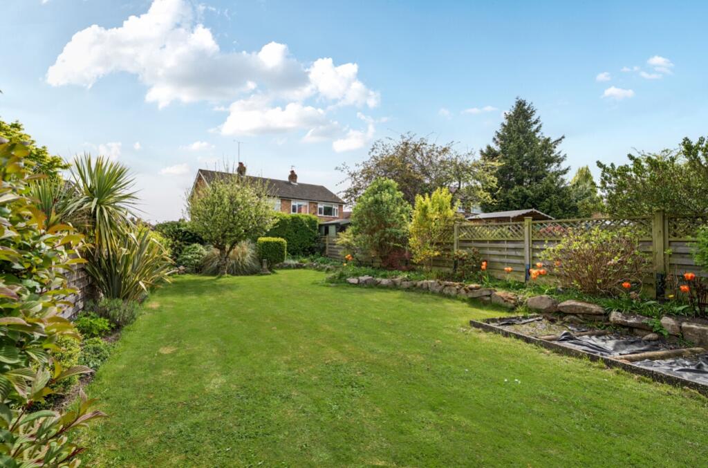 EweMove Harrogate Garden2