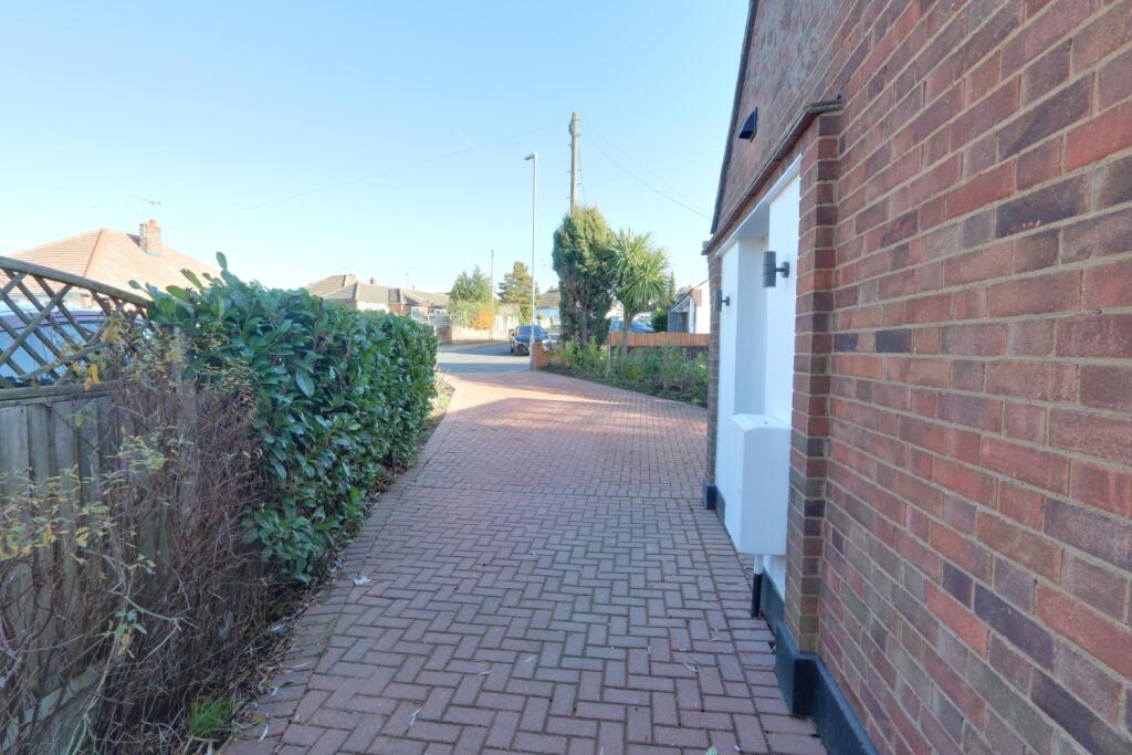 Side Driveway