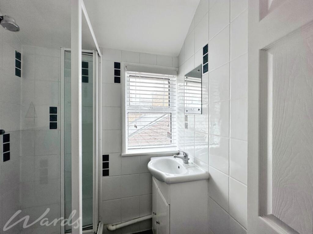 Albert FF shower use