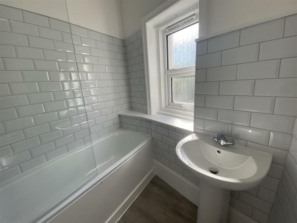 Bathroom.jpeg