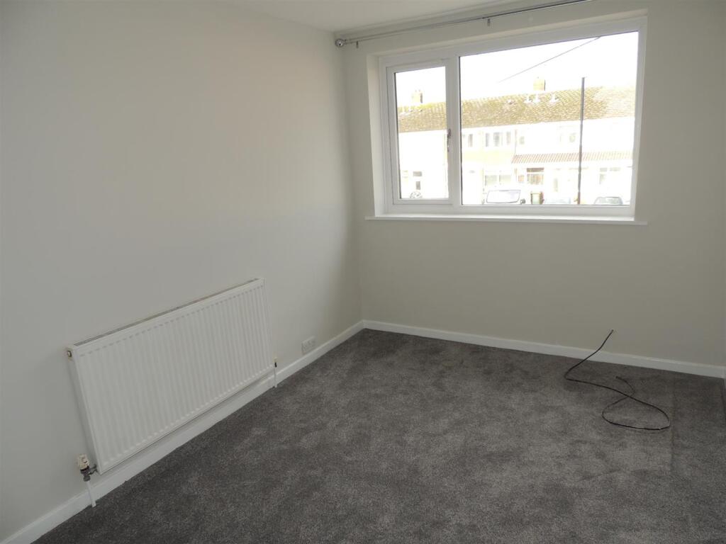 Rear Bedroom