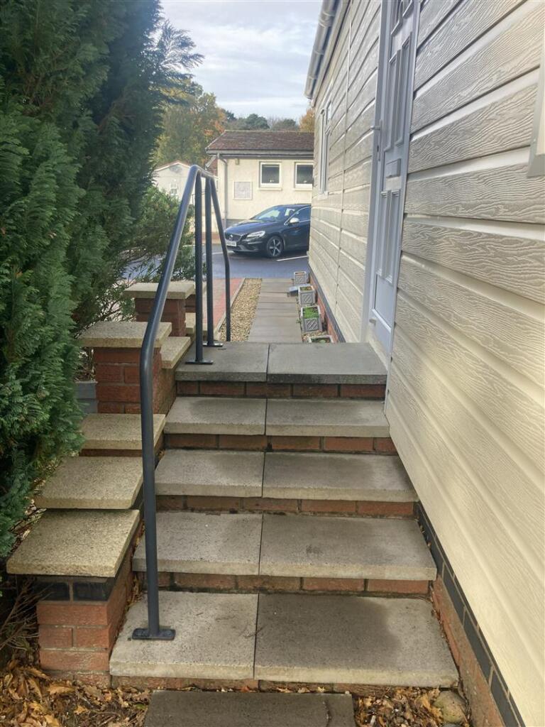 Side access stairs.jpeg