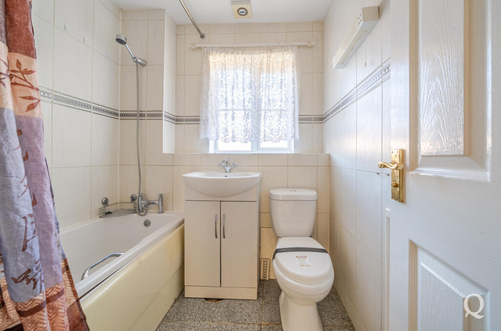 7418db36-20b2-440...