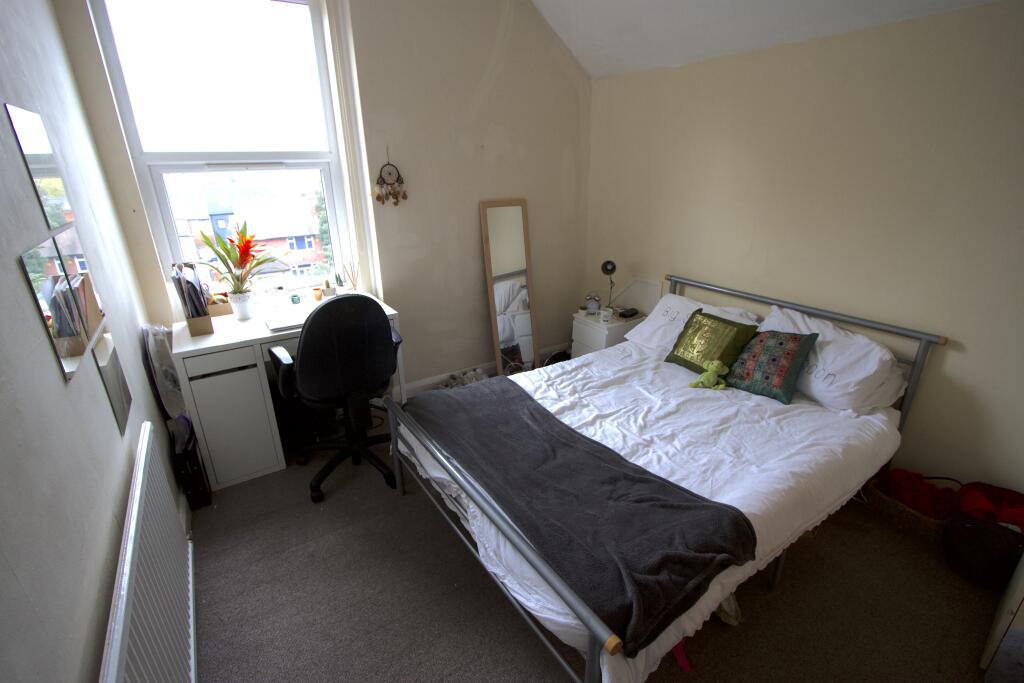 Bedroom 5