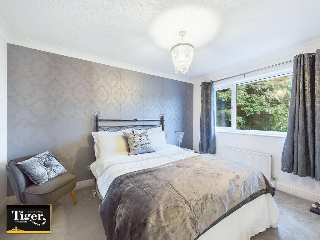 CAM03440G0-PR0211...