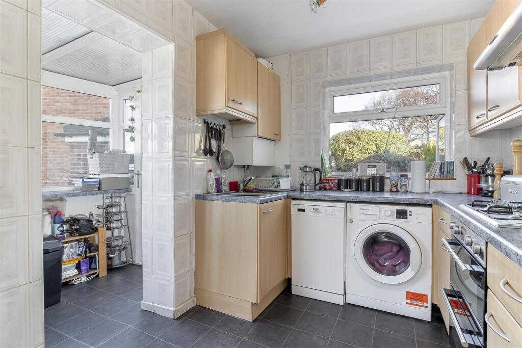 Kitchen - B.jpg