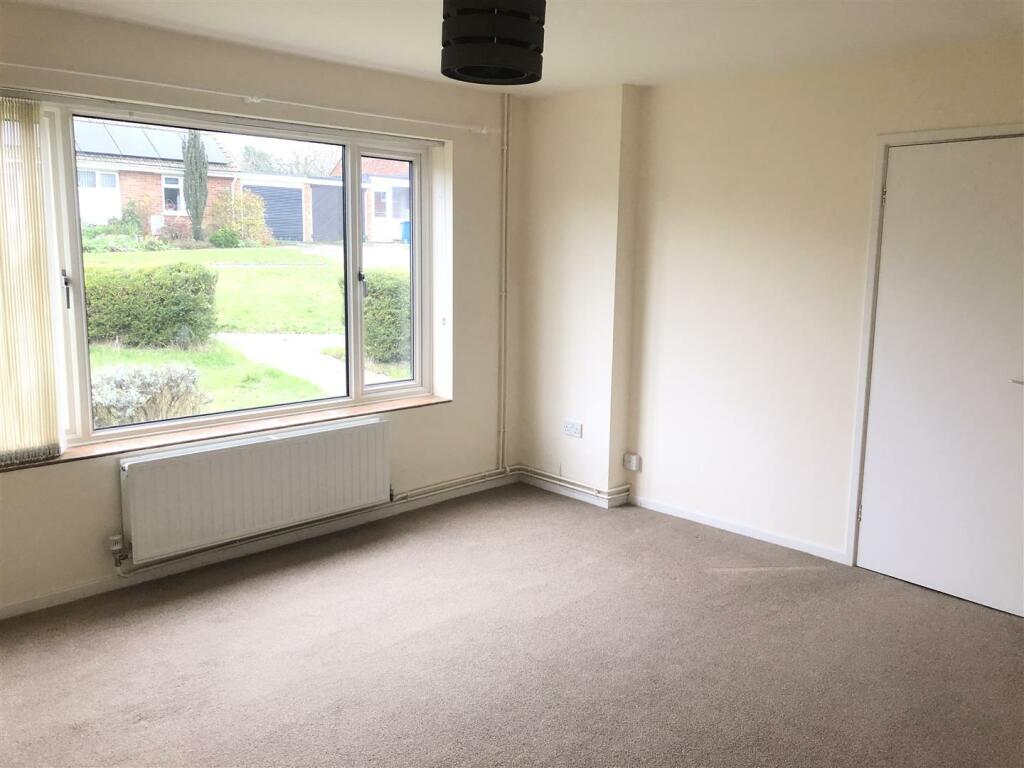 lounge.jpg