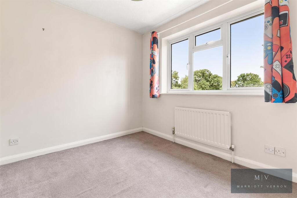 Hazel Close 3 MV-7.jpg