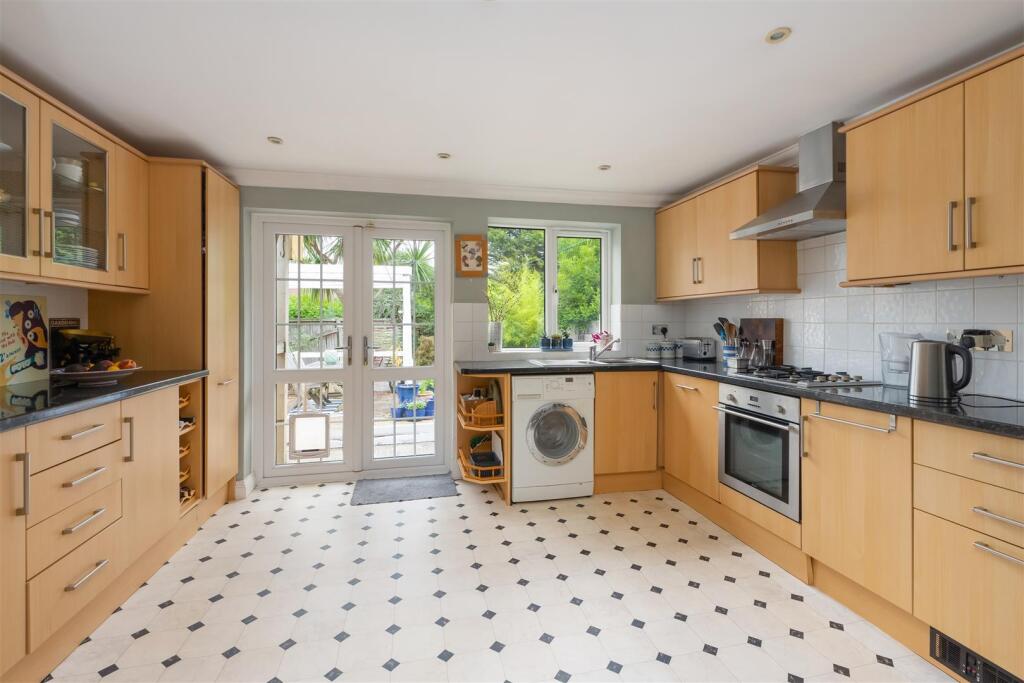 Belton Close, Whitstable