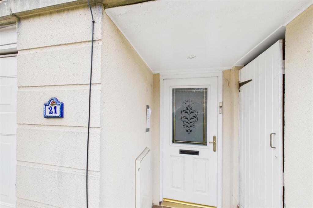 21 Lancelot Road, Stoke Park, Bristol BS16 1WG | F