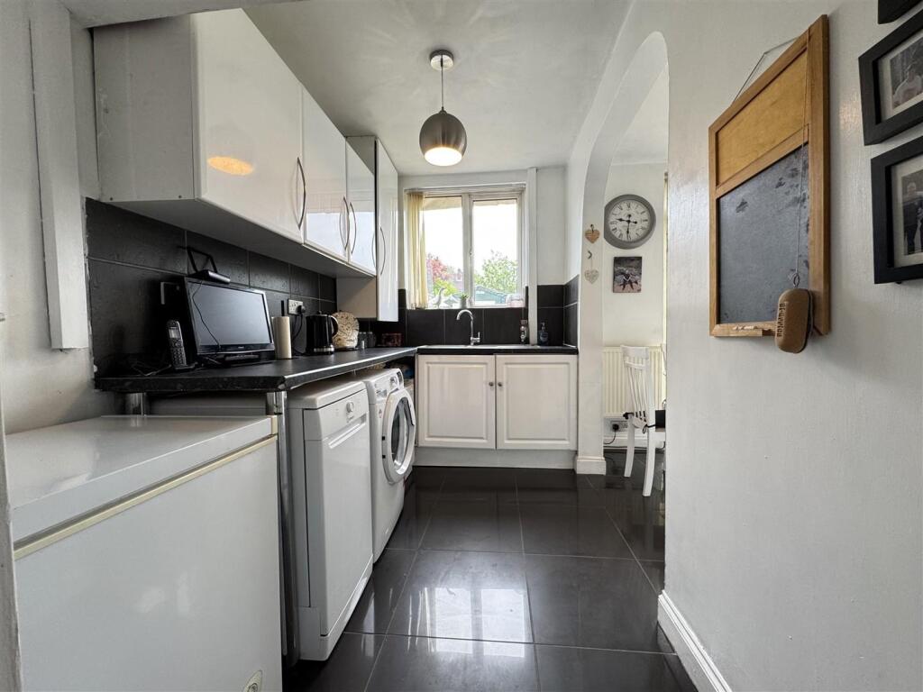 IMG_9991 (Large).JPG