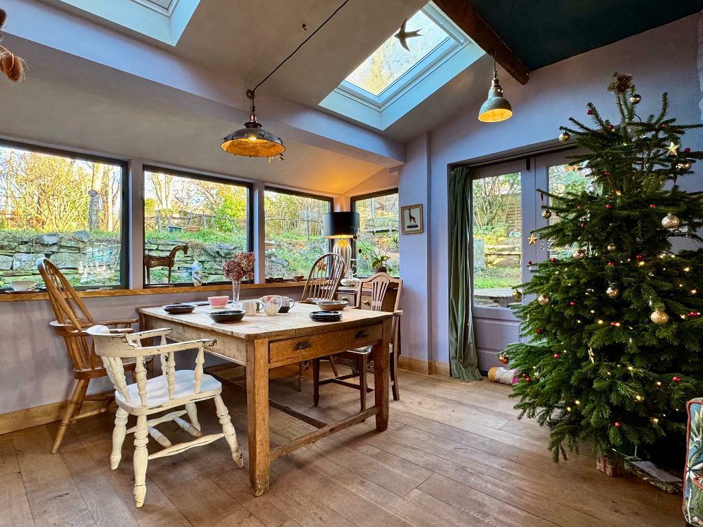 Garden room off the kitchen