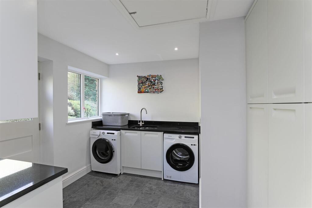 The Mallows.21.Photoneg.co.uk.jpg