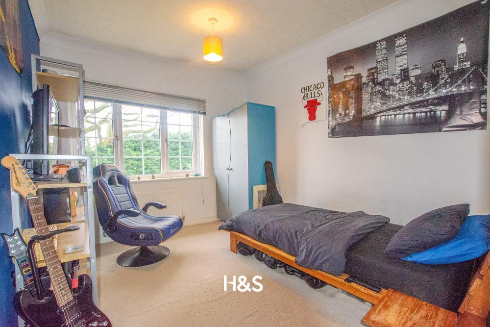 7 Boningale - Bedroom 3.jpg