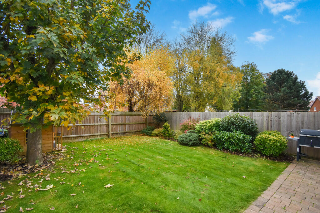 1851372_202410300...