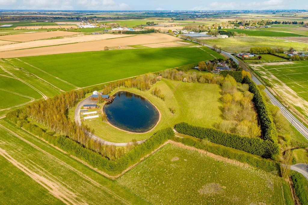 Swan Lake Country Park (Swineshead)-5.jpg