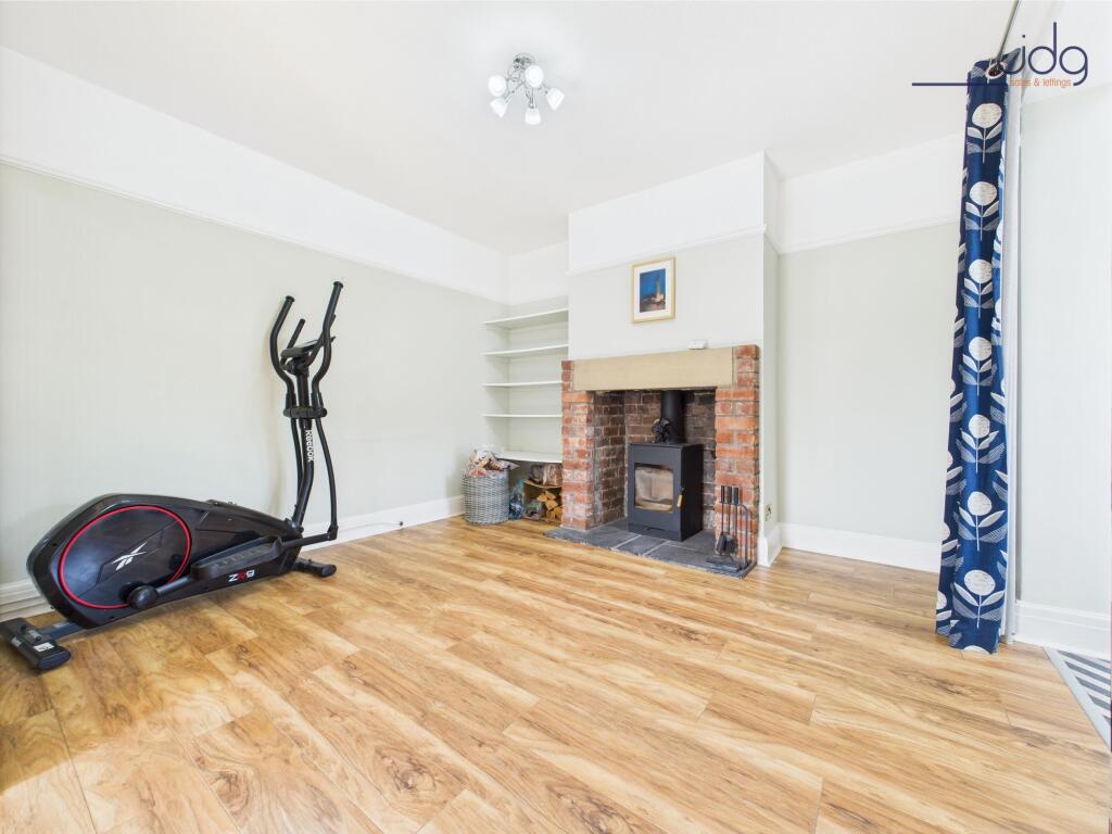 Open plan kitchen diner room