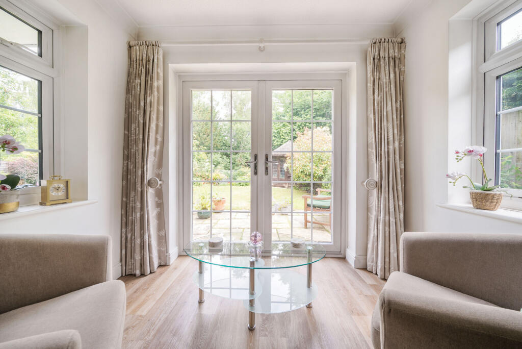 1304901-15-6846f9...