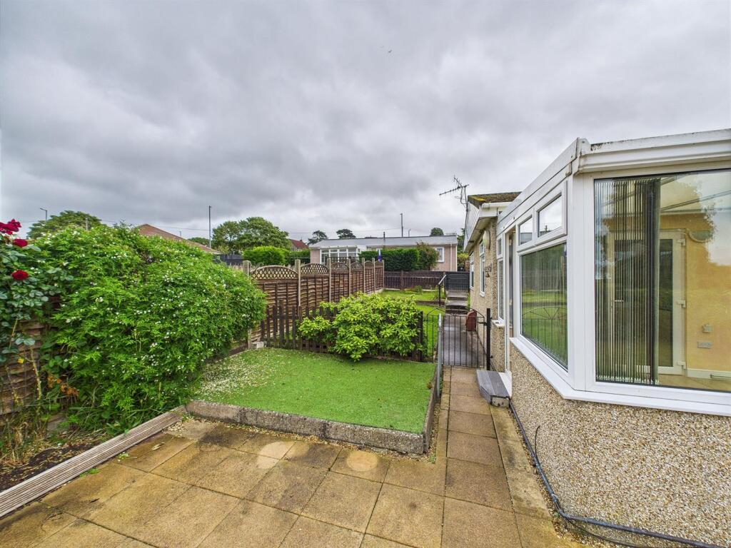 13 - 2-bedroom bungalow.jpg