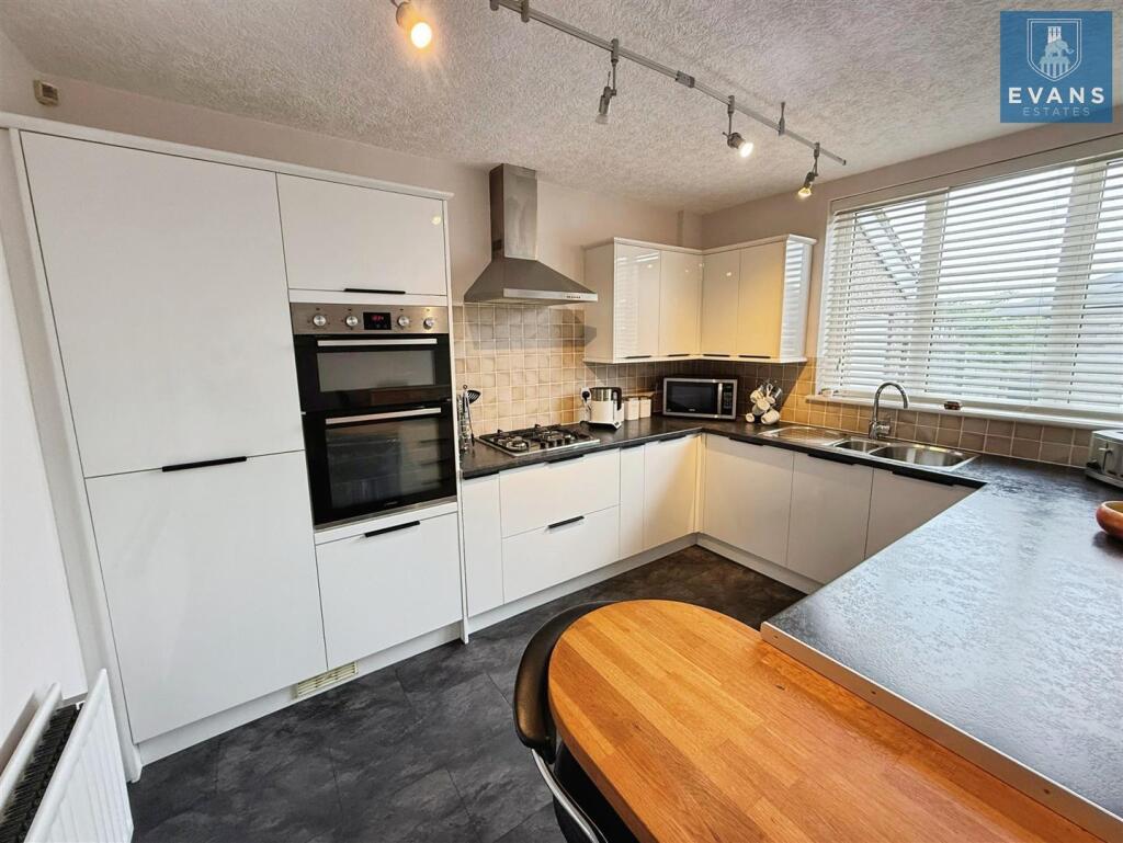 Refitted Kitchen Diner