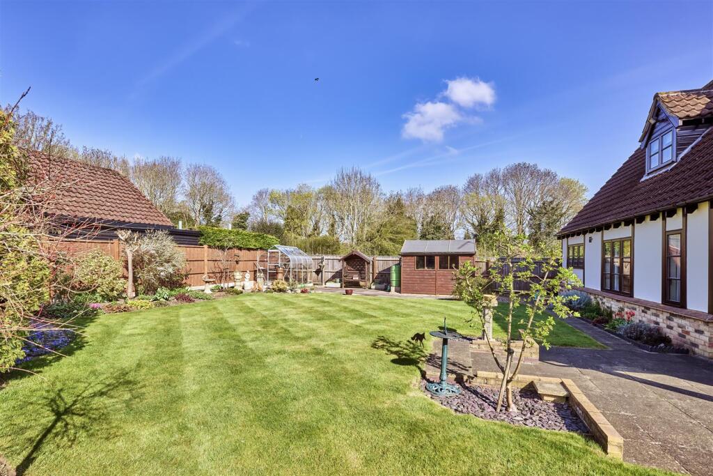 7-5 The Stack Yard O