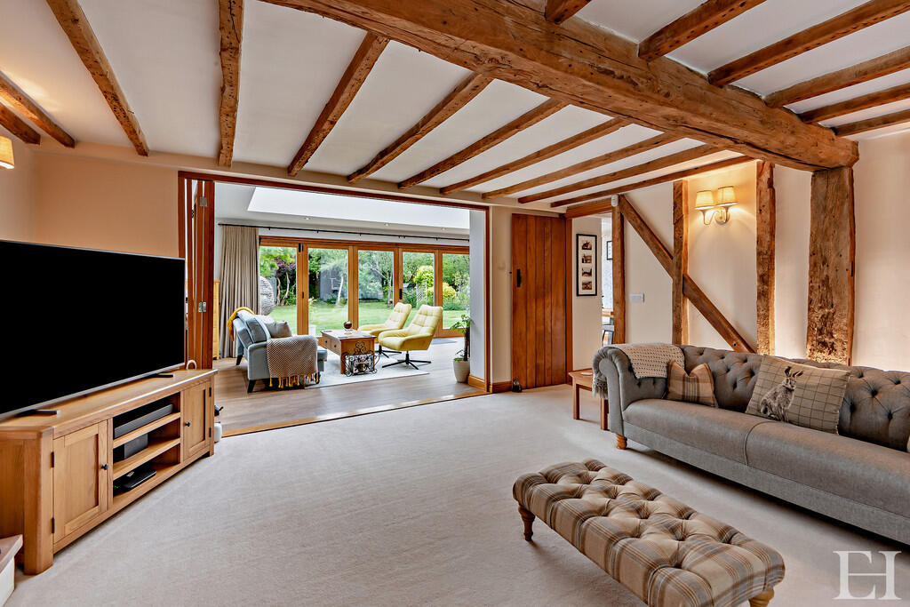 8647171-interiorW...