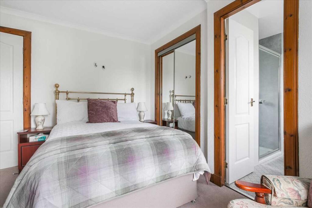 Bedroom One (3)