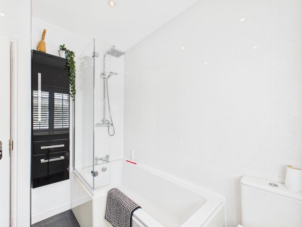 CAM03582G0-PR0131...