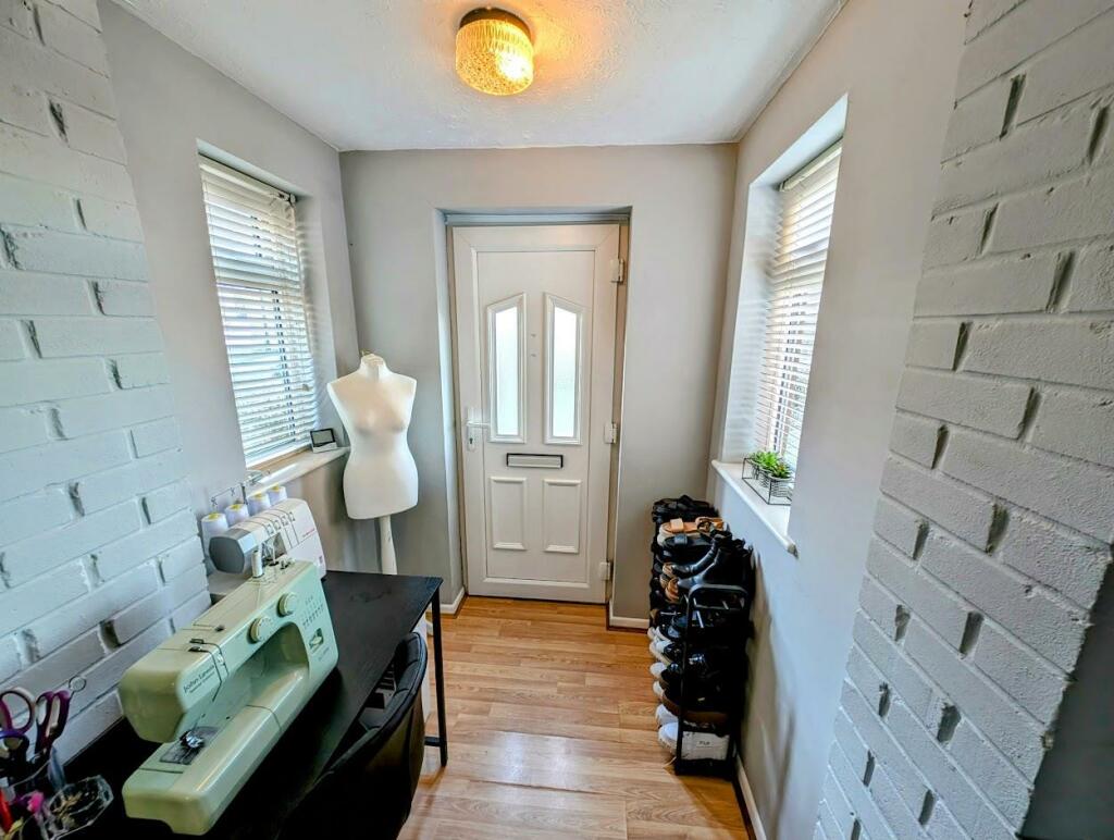 66 Merlin Way entrance porch.jpg