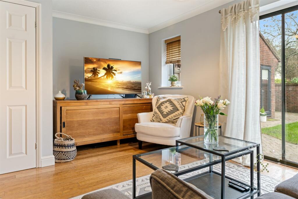 The Meadows, Hern Crabtree (6).jpg