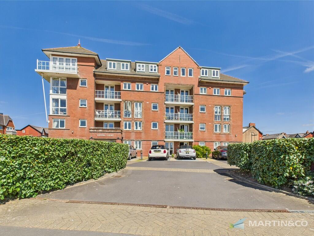 CAM02318G0-PR0451...