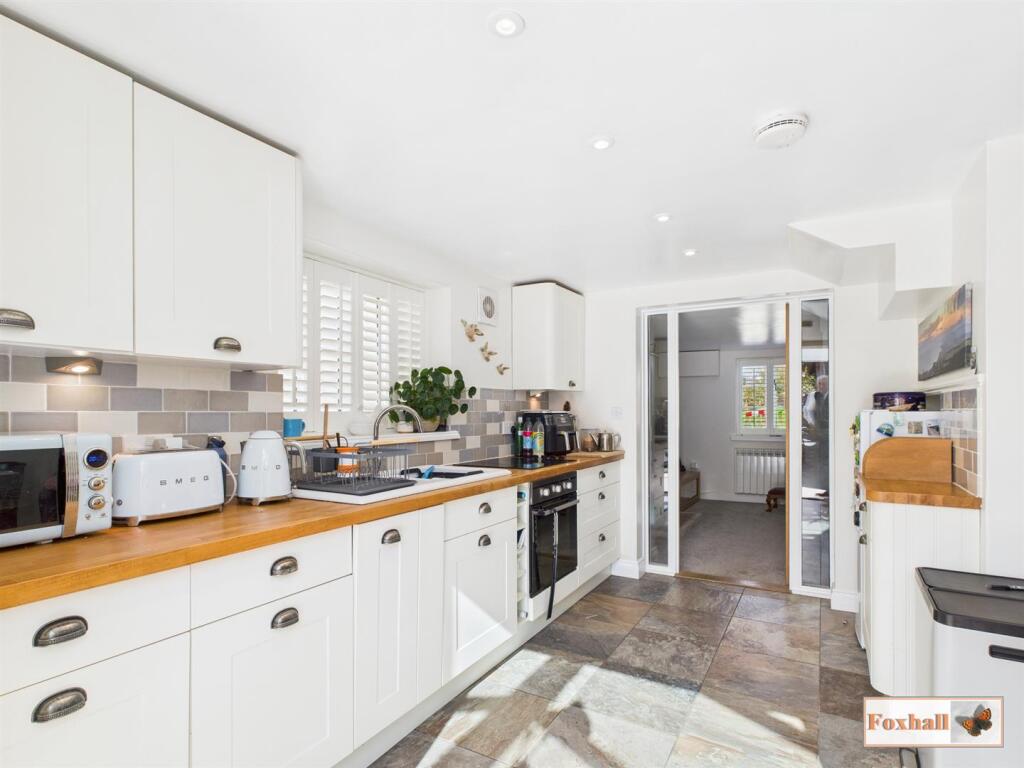 Kitchen/Breakfast Room