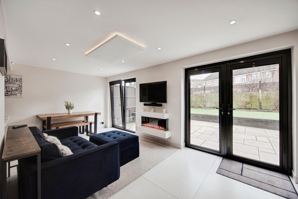 Open Plan Dining Area