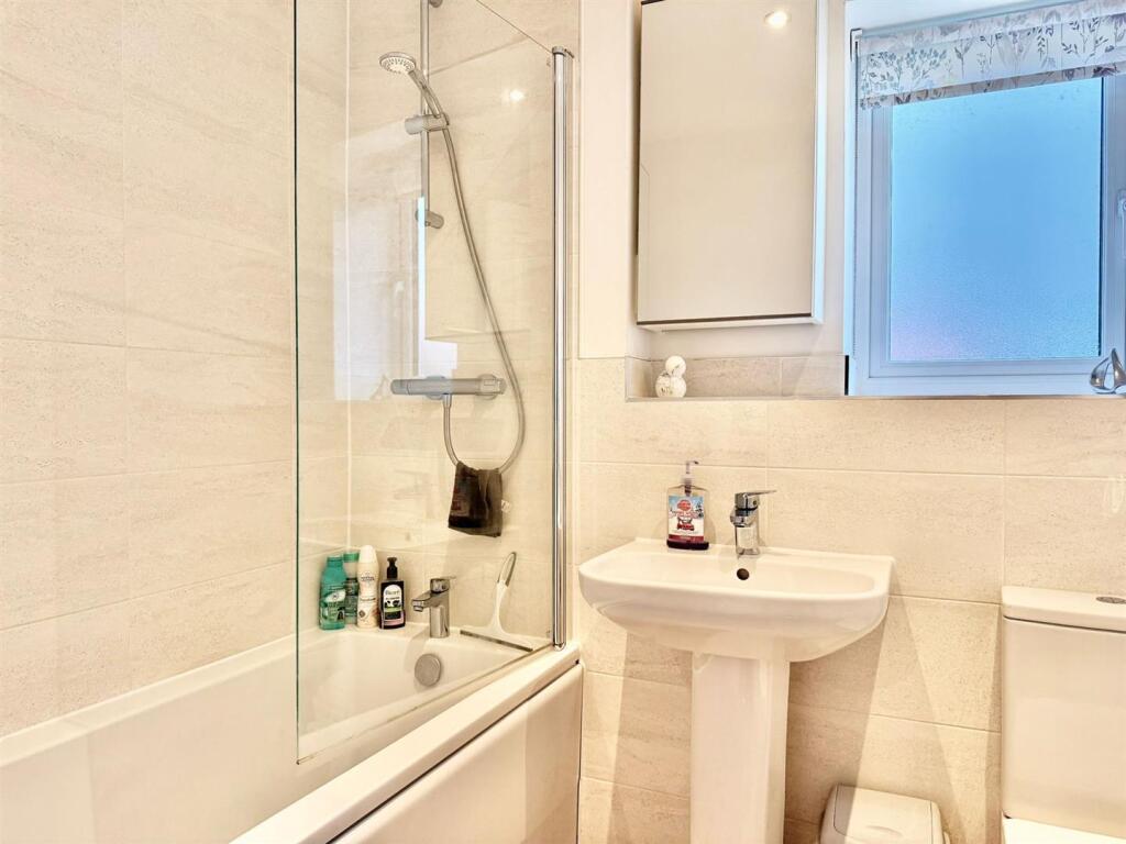 PHOTO-2025-12-12-09-54-48 3.jpg