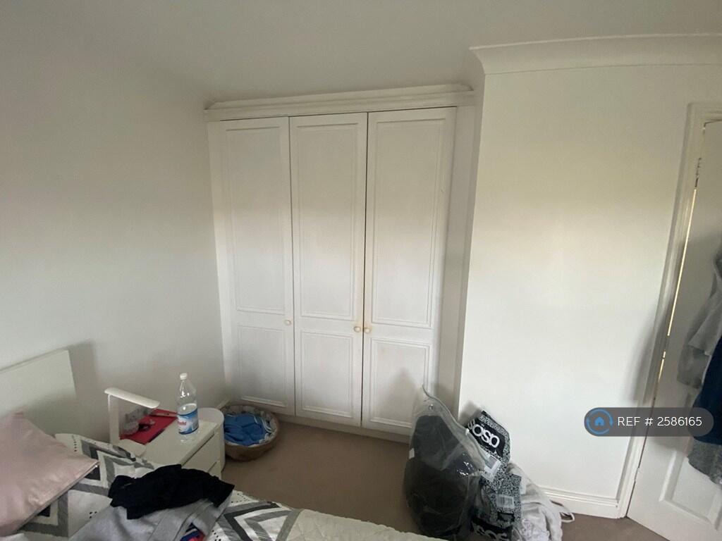 Fitted Wardrobes
