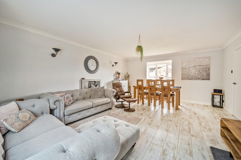Living  / Dining Room