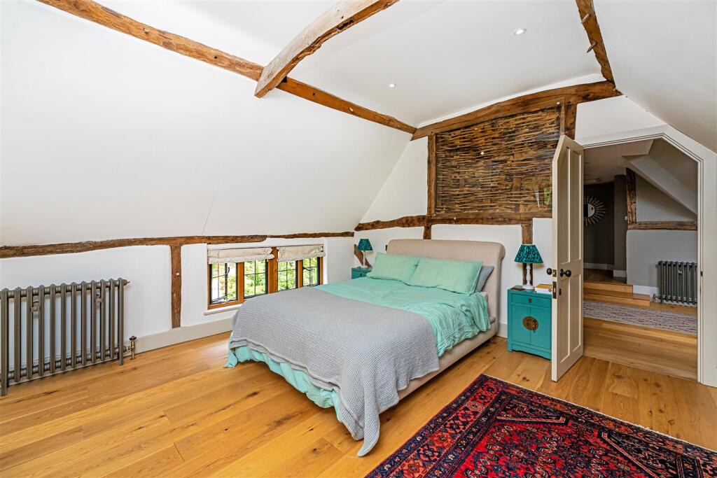 Roundless Cottage, High Button, GU8 6NR-55.jpg