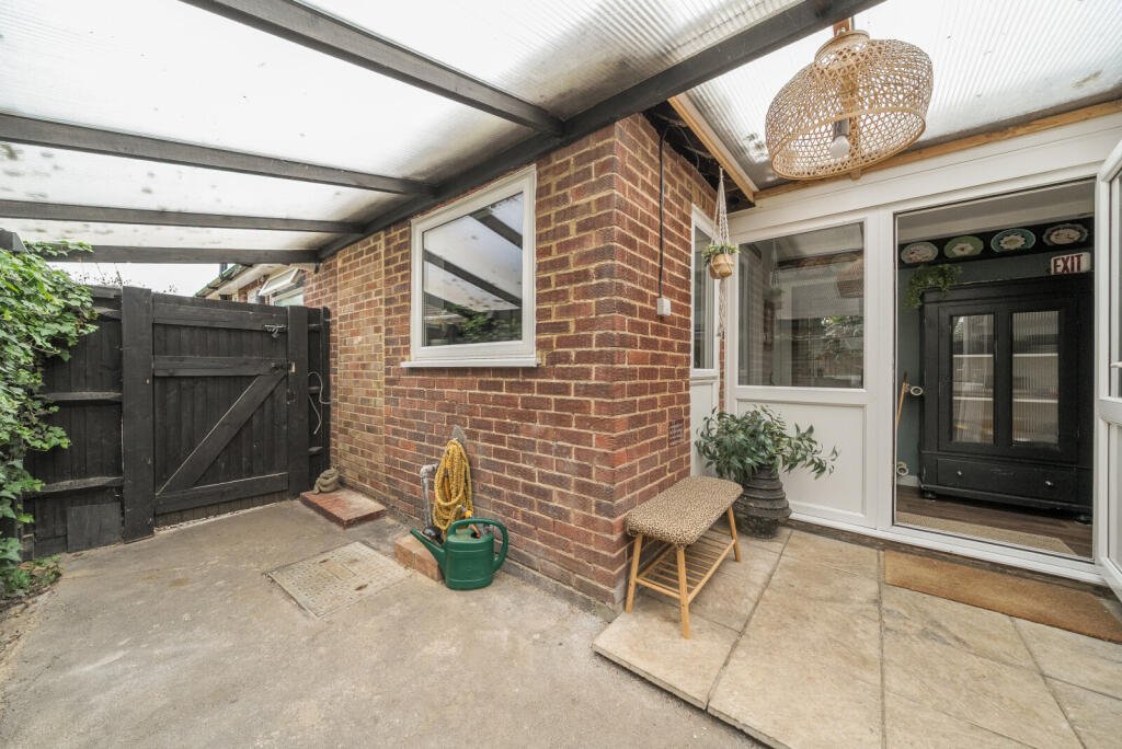 1294345-6-6825efa...