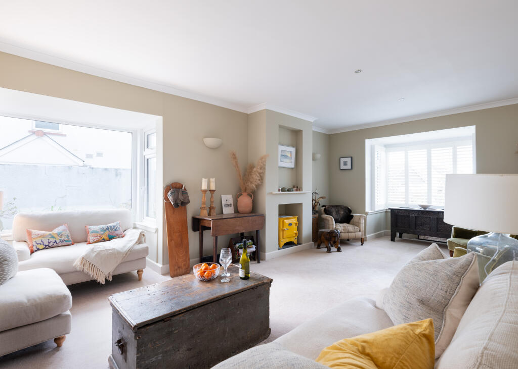 6797b9798b888_Hughenden-13