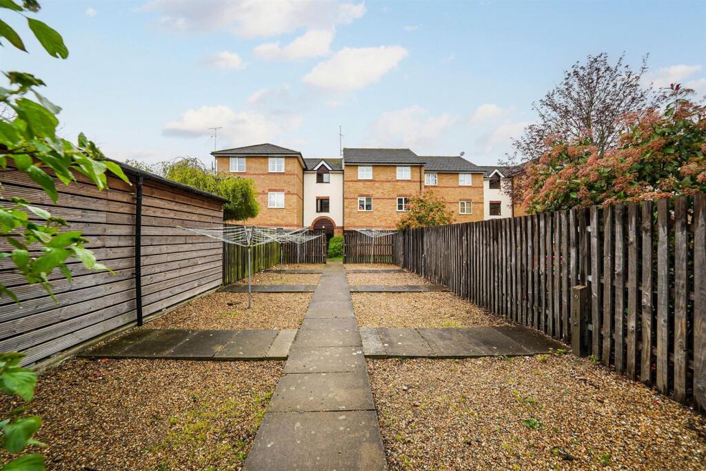 Thurlow Close-13_web.jpg
