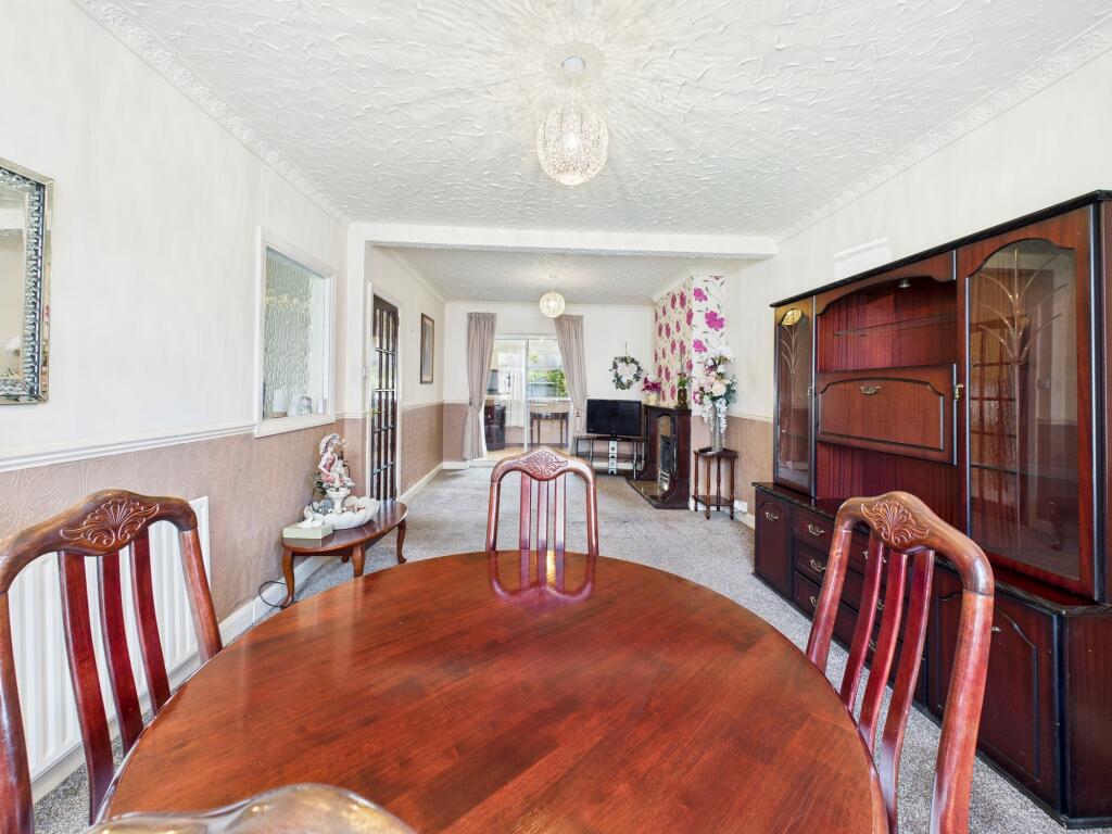 CAM05192G0-PR0152-STILL013