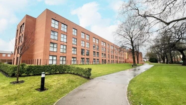 Block E5 Darwin House, 1 Erasmus Drive, Derby, Derbyshire, DE1