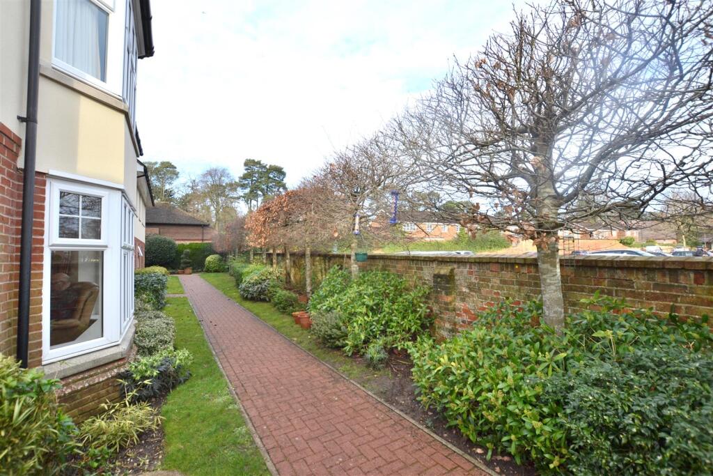 Communal Gardens.JPG