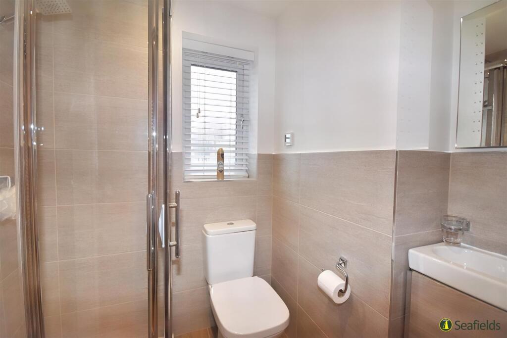 En suite 3